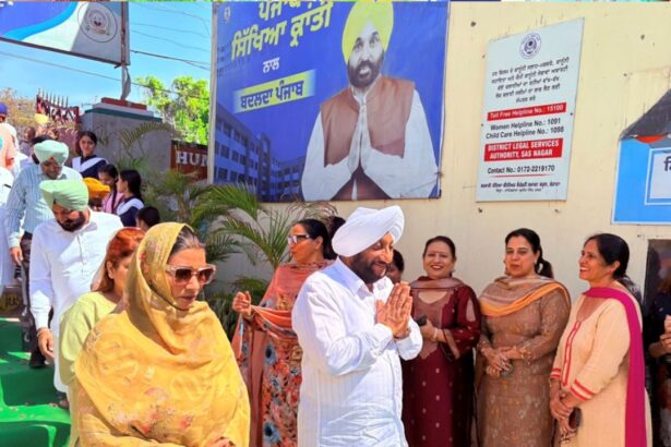 Kulwant Singh Inaugurates LED Screens at Govt Girls School Sohana Mohali