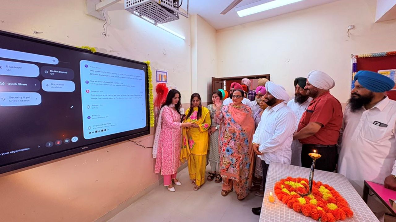 Kulwant Singh Inaugurates LED Screens at School of Eminence Phase 3B1 Mohali