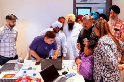 Kulwant Singh Reviews Health Insurance Camp in Mohali, Promotes ₹10 Lakh Scheme