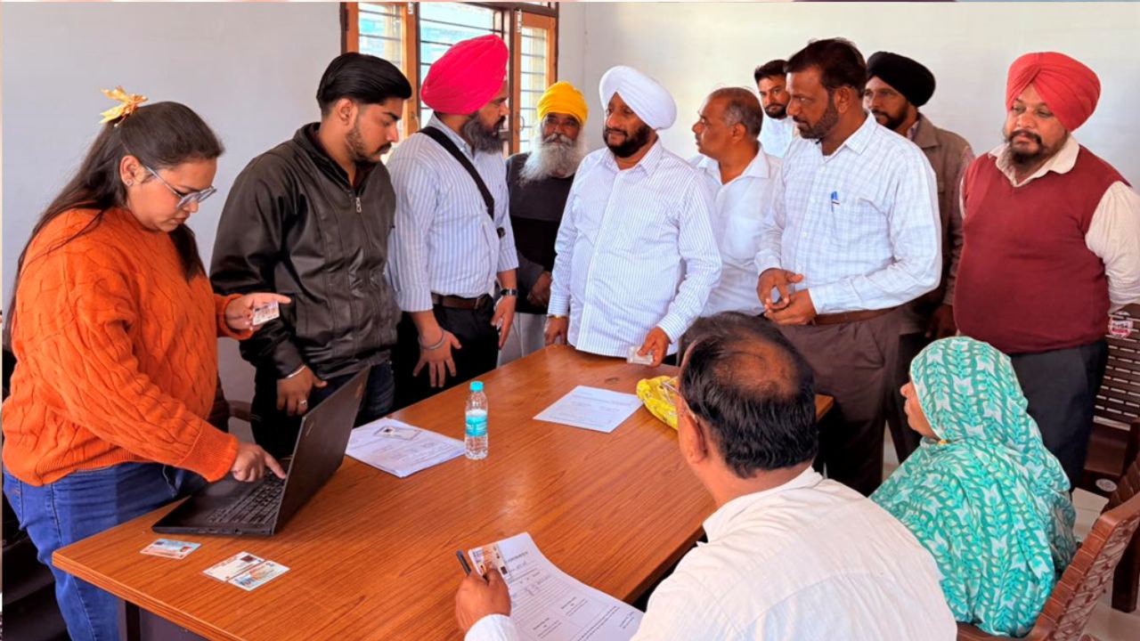 Kulwant Singh Reviews Health Card Camp in Saneta Village Mohali