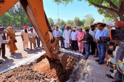 Kulwant Singh Starts ₹60 Lakh Sewerage Pipeline Work in Phase 1 Mohali