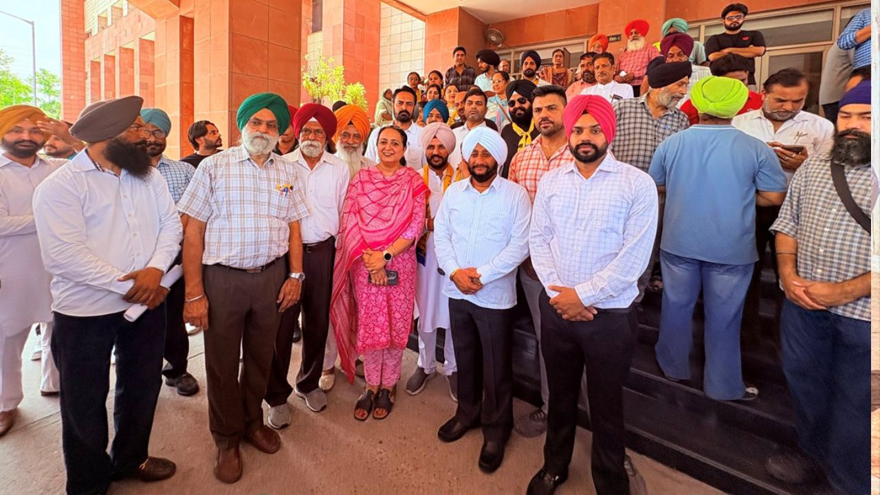 Kulwant Singh Attends Nomination Filing of AAP Candidates in Mohali
