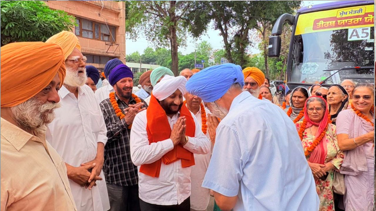 Kulwant Singh Flags Off Pilgrimage Bus from Mohali Under CM Pilgrimage Scheme