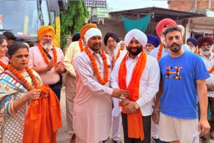 Kulwant Singh Flags Off Pilgrimage Bus from Lakhnour Under CM Pilgrimage Scheme