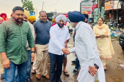 Kulwant Singh Flags Off Pilgrimage Bus from Balongi Under CM Pilgrimage Scheme