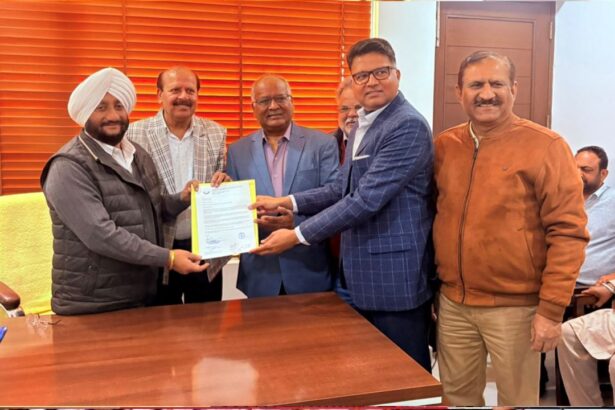 Kulwant Singh Meets Residents During Public Interaction at Mohali Office