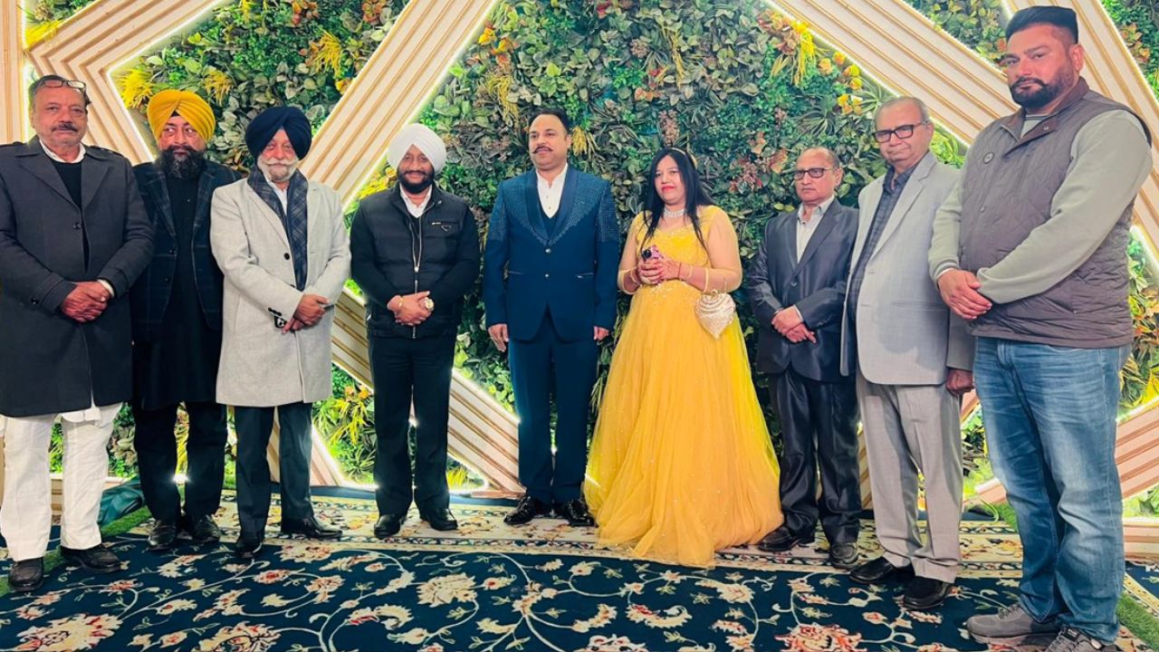 Kulwant Singh Attends Vishal Nagpal Family Reception In Kharar