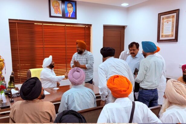 Kulwant Singh Reviews Public Grievances, Directs Immediate Action in Mohali