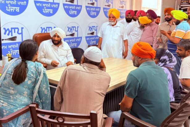 Kulwant Singh Meets Residents, Assures Quick Grievance Redressal in Mohali