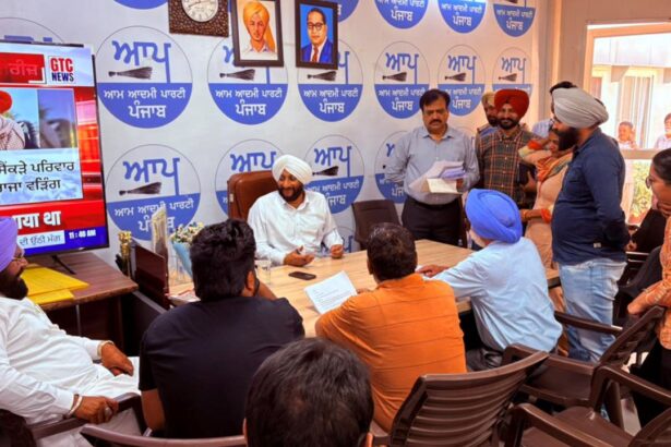 Kulwant Singh Meets Residents, Assures Swift Grievance Redressal in Mohali