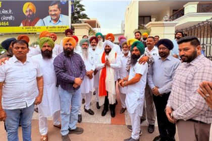 Kulwant Singh Meets Farmers After Land Pooling Issue Resolved in Mohali