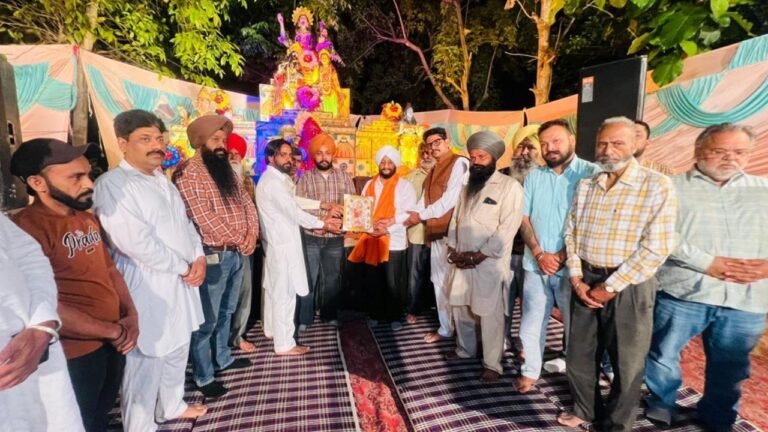 Kulwant Singh Attends Maa Bhagwati Jagran in Bahilolpur, Offers Prayers for Public Welfare