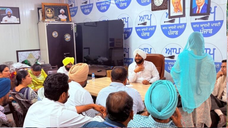 Kulwant Singh Meets Mohali Residents at Office, Assures Prompt Resolution of Public Issues