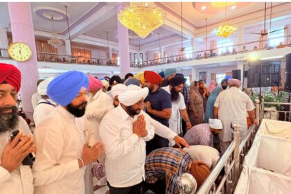 Kulwant Singh Pays Tribute to Sant Baba Mahender Singh Ji in Mohali