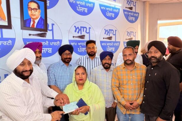 Kulwant Singh Distributes ₹5 Lakh Grants to 13 Panchayats in Mohali