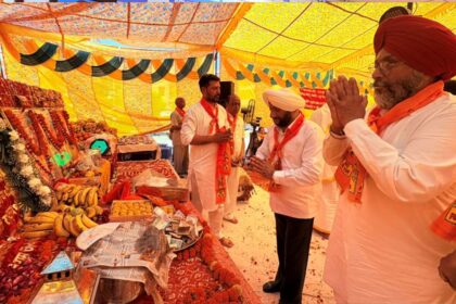 Kulwant Singh Attends Ram Navami Bhog Ceremony in Phase 1 Mohali