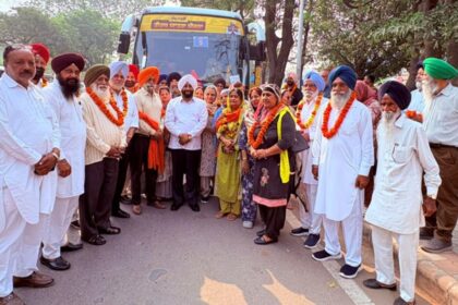 Kulwant Singh Flags Off 9th Pilgrimage Bus from Sector 68 Mohali