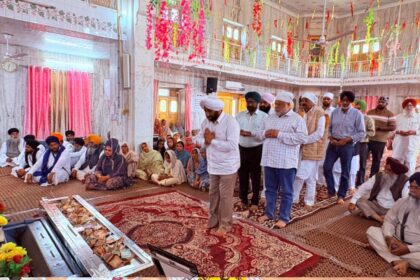 Kulwant Singh Attends Final Prayer Ceremony, Shares Grief with Family