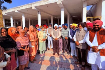 Kulwant Singh Flags Off Pilgrimage Bus from Matour Mohali