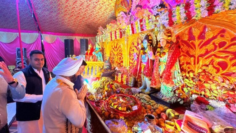 Kulwant Singh Attends Shiv Jagran in Sector 94 Mohali, Extends Mahashivratri Greetings