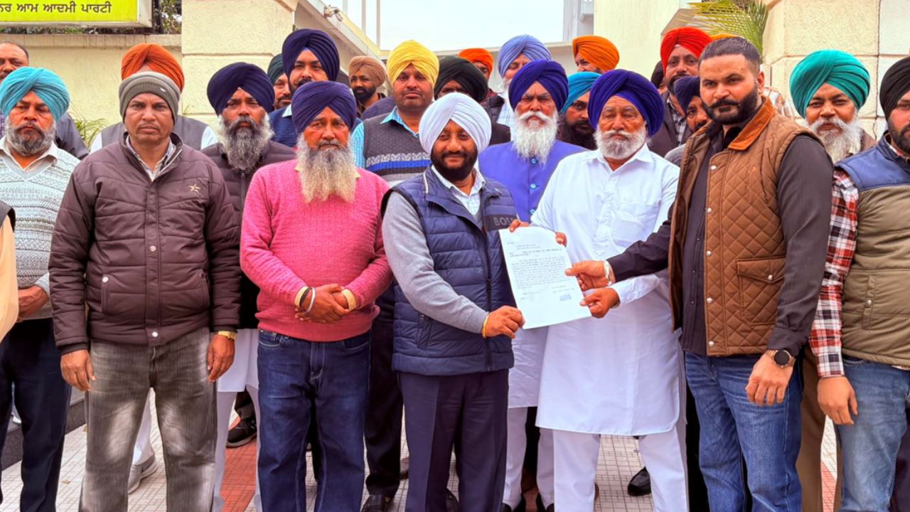 Kulwant Singh Meets Dhurali Residents, Assures Resolution of Issues