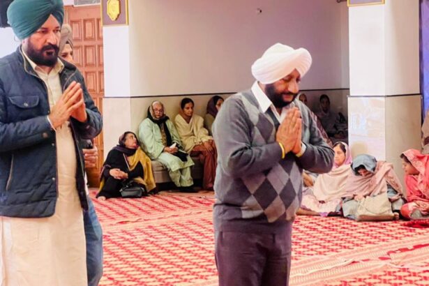 Kulwant Singh Attends Final Prayer of Major Surinder Singh in Mohali