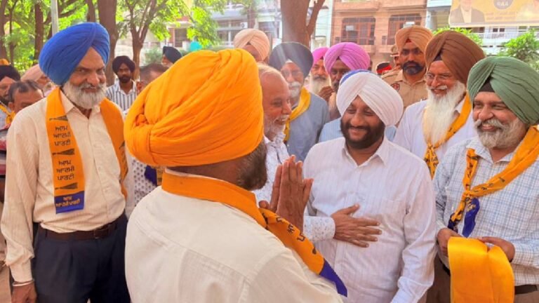MLA Kulwant Singh Campaigns in Ward 38, Promotes Development-Focused Local Governance