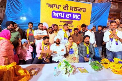 MLA Kulwant Singh interacting with residents during election campaigning in Wards 48 and 49 in Mohali.