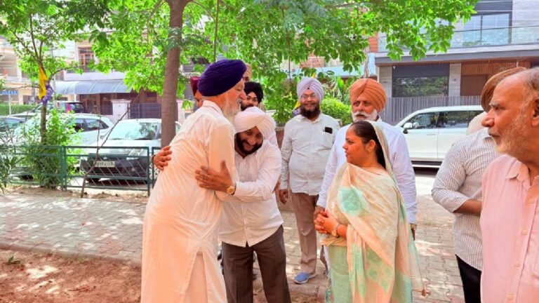 MLA Kulwant Singh Campaigns in Ward 40, Focuses on Development and Better Civic Services
