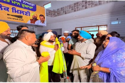 MLA Kulwant Singh interacting with villagers during a Lok Milni programme in Saidpur village, SAS Nagar Mohali, discussing public grievances and development initiatives