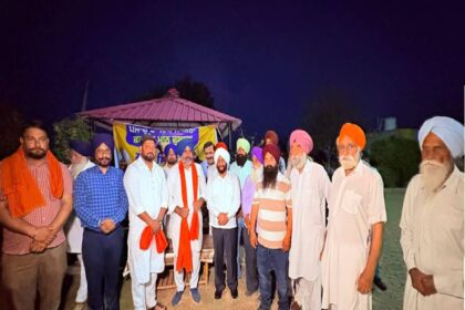 MLA Kulwant Singh interacting with residents of Gidarpur village in SAS Nagar Mohali during a public outreach programme highlighting Punjab Government development works and public welfare initiatives