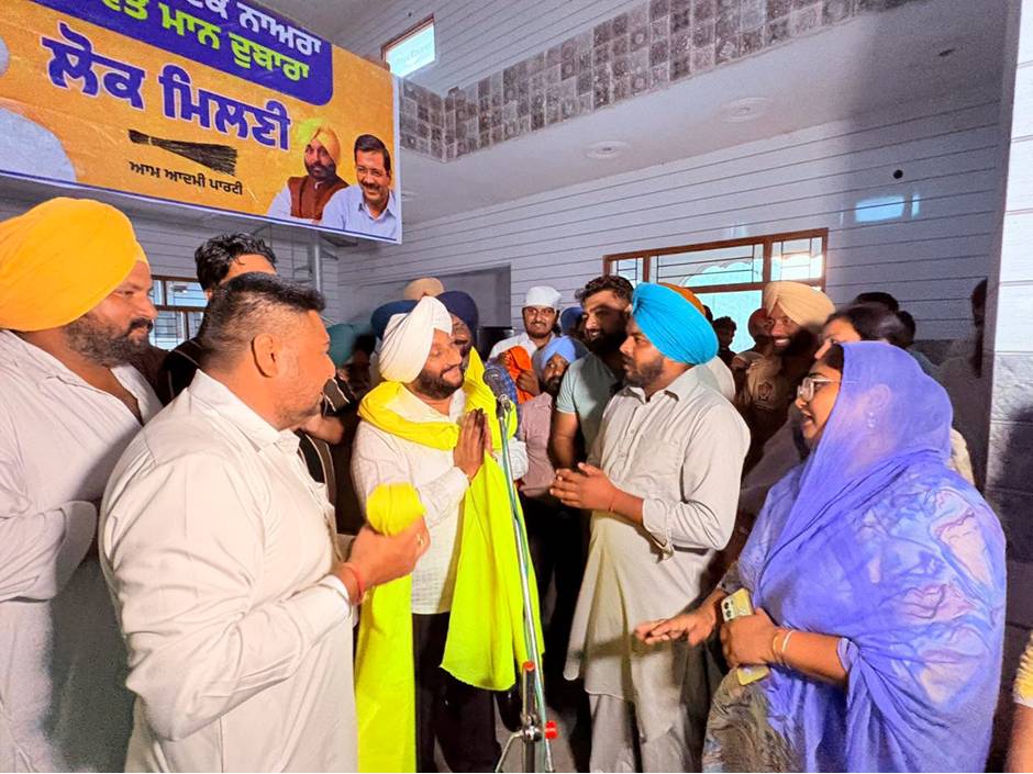 MLA Kulwant Singh interacting with villagers during a Lok Milni programme in Saidpur village, SAS Nagar Mohali, discussing public grievances and development initiatives