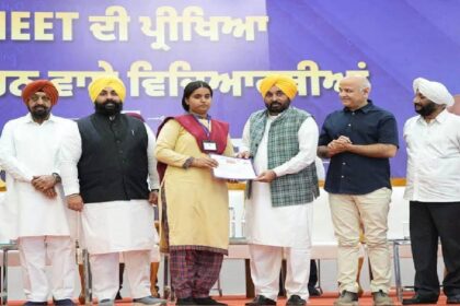MLA Kulwant Singh felicitating Punjab Government school students who qualified the NEET examination during a ceremony