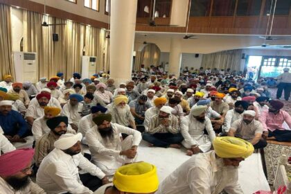 MLA Kulwant Singh attending a thanksgiving ceremony at Gurdwara Sahib with newly elected Ward No. 33 Councillor Bibi Gurpreet Kaur and her family in Mohali.