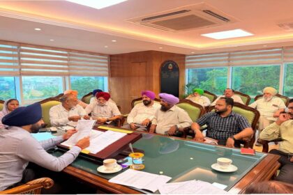 Mayor Sarabjeet Singh Samana meeting residents from different areas of SAS Nagar Mohali at his office to hear civic issues and public grievances.