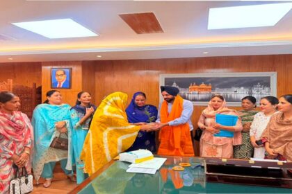 Mayor Sarabjeet Singh Samana meeting residents from different areas of SAS Nagar Mohali at his office to hear civic issues and public grievances