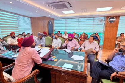 Mayor Sarabjeet Singh Samana meeting well-wishers and residents at his office in SAS Nagar Mohali while listening to their civic concerns