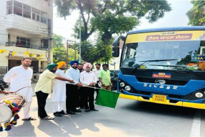 Mayor Sarabjeet Singh Samana flags off the Chief Minister's Pilgrimage Scheme bus from Sector 70 in SAS Nagar Mohali for senior citizens.