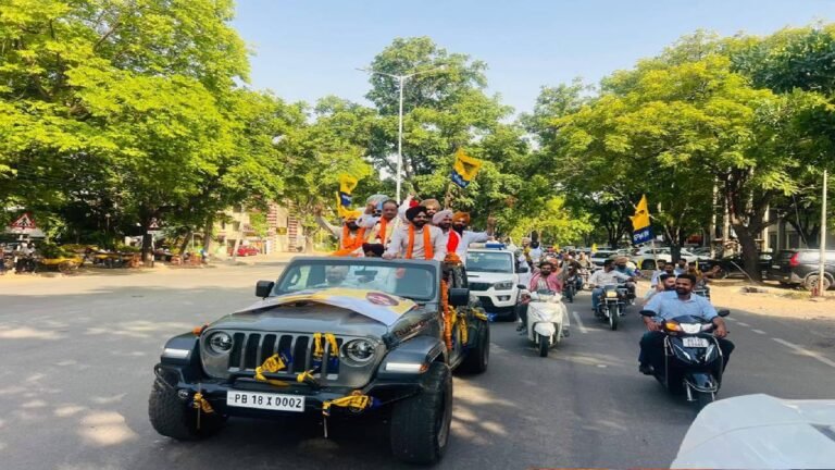 Mayor Sarabjeet Singh Samana Expresses Gratitude After Assuming Responsibility as Mayor of Mohali