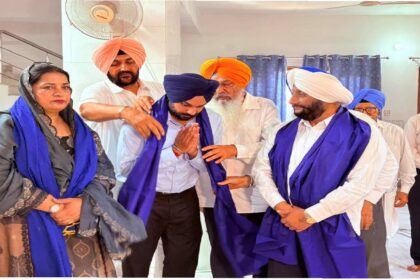 Mayor Sarabjeet Singh Samana attends the thanksgiving Path organised for Ward No. 5 Councillor Bibi Arvinder Kaur Ji at a Gurdwara Sahib in Mohali