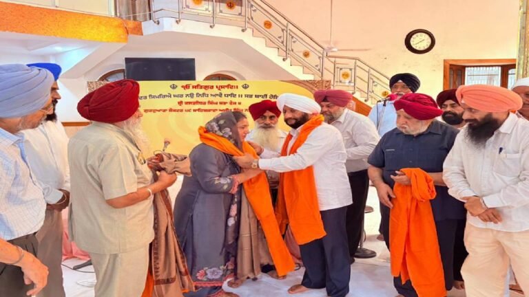 MLA Kulwant Singh Joins 50th Birthday Celebration of Kulwinderjeet Kaur in Mohali