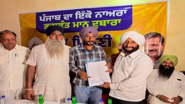 Kulwant Singh Holds Public Meeting in Maujpur, Highlights Mann Government’s Development and Welfare Work