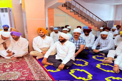 MLA Kulwant Singh attends the Antim Ardas of Sardar Sadhu Singh Ji in Phase 3B1 Mohali.