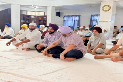 Mayor Sarabjeet Singh Samana attends the Antim Ardas of Sardarni Avtar Kaur Bhalla Ji at Gurdwara Sahib in Phase 2 Mohali and offers condolences to the family