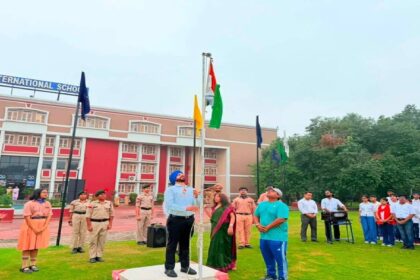 Mayor Sarabjeet Singh Samana hoists the Tricolour during the Independence Day celebration at Ryan International School Chandigarh, where he was once a student.