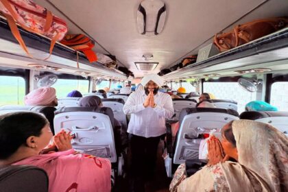Senior pilgrims depart from Dhelpur village in Mohali under the Chief Minister Tirath Yatra Scheme