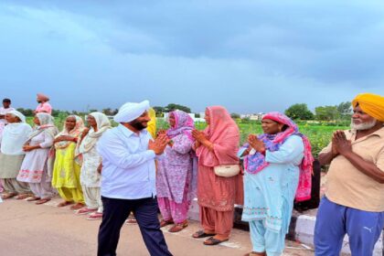 Senior pilgrims depart from Safipur village in Mohali under the Chief Minister Tirath Yatra Scheme.