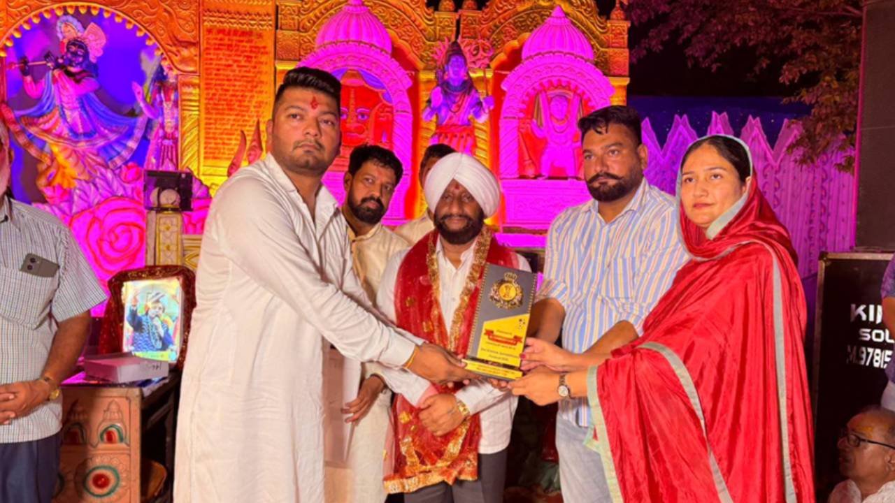 MLA Kulwant Singh attends Janmashtami Bhajan Sandhya at Wellington Heights, TDI Mohali.