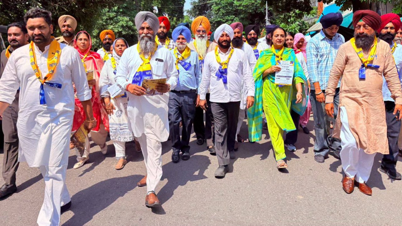Sector-71 public contact campaign in Mohali with local residents