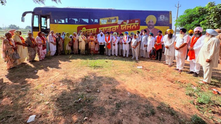 Three Buses Depart from Mohali Villages for Pilgrimage